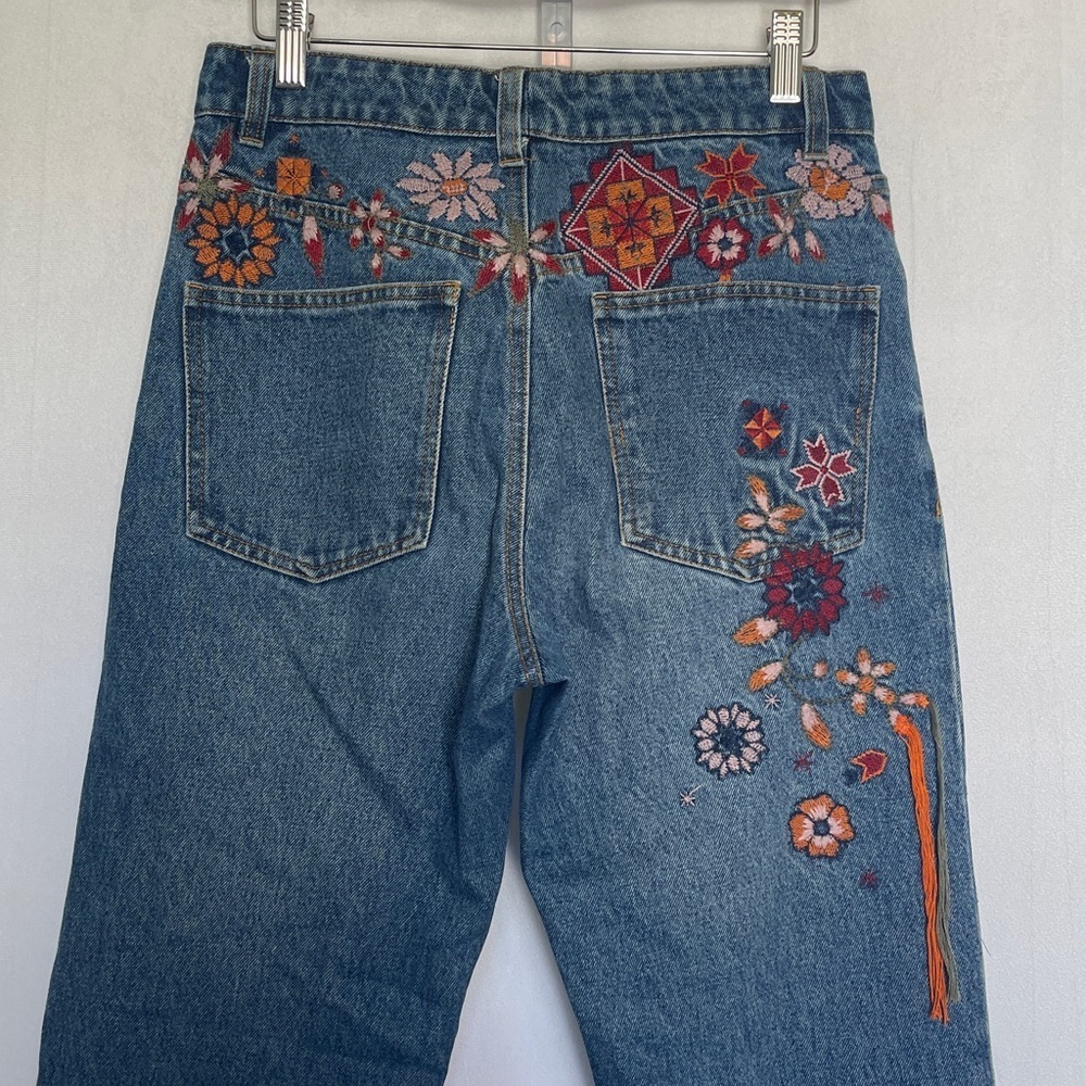 ASOS Floral Embroidered Straight Leg Blue Jeans Sz 26 Ankle High Rise Tassel EUC - Picture 6 of 13